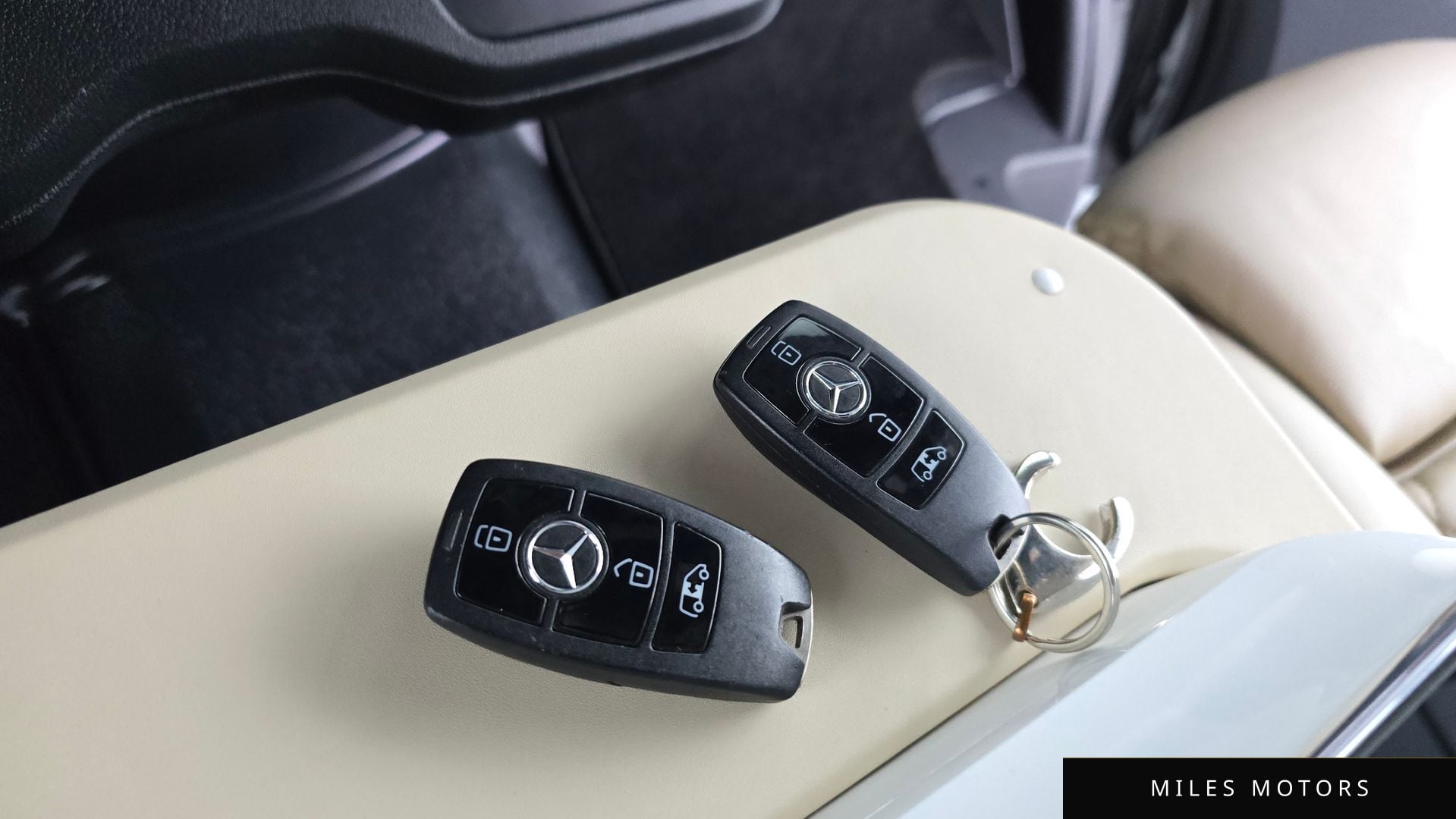 Mercedes-Benz 스프린터 2023 — миниатюра 23