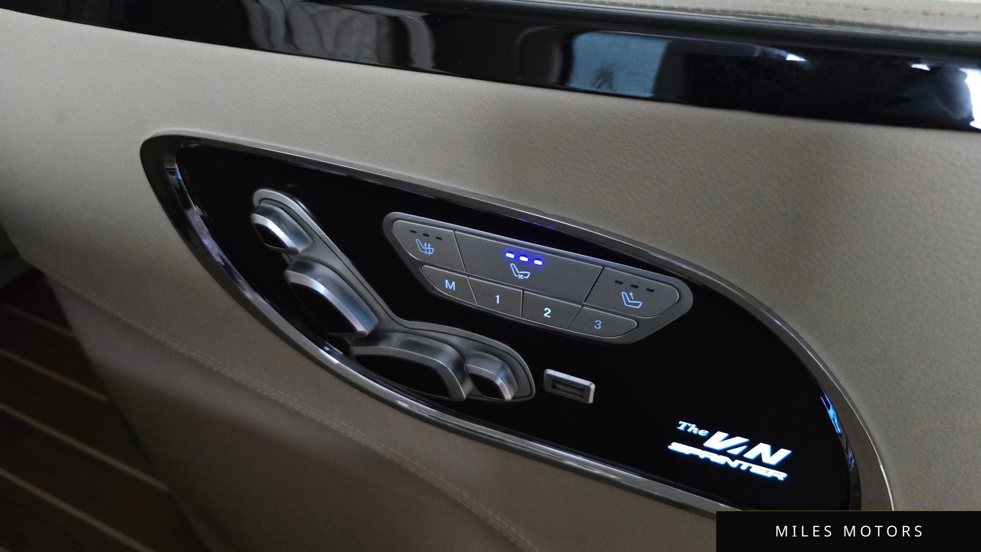 Mercedes-Benz 스프린터 2023 — миниатюра 24