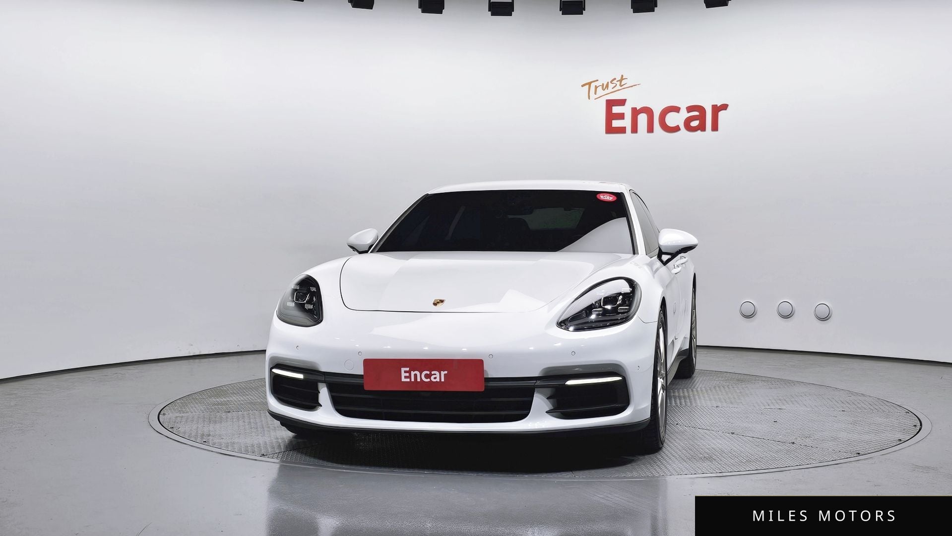 Porsche Panamera 2020 — миниатюра 3