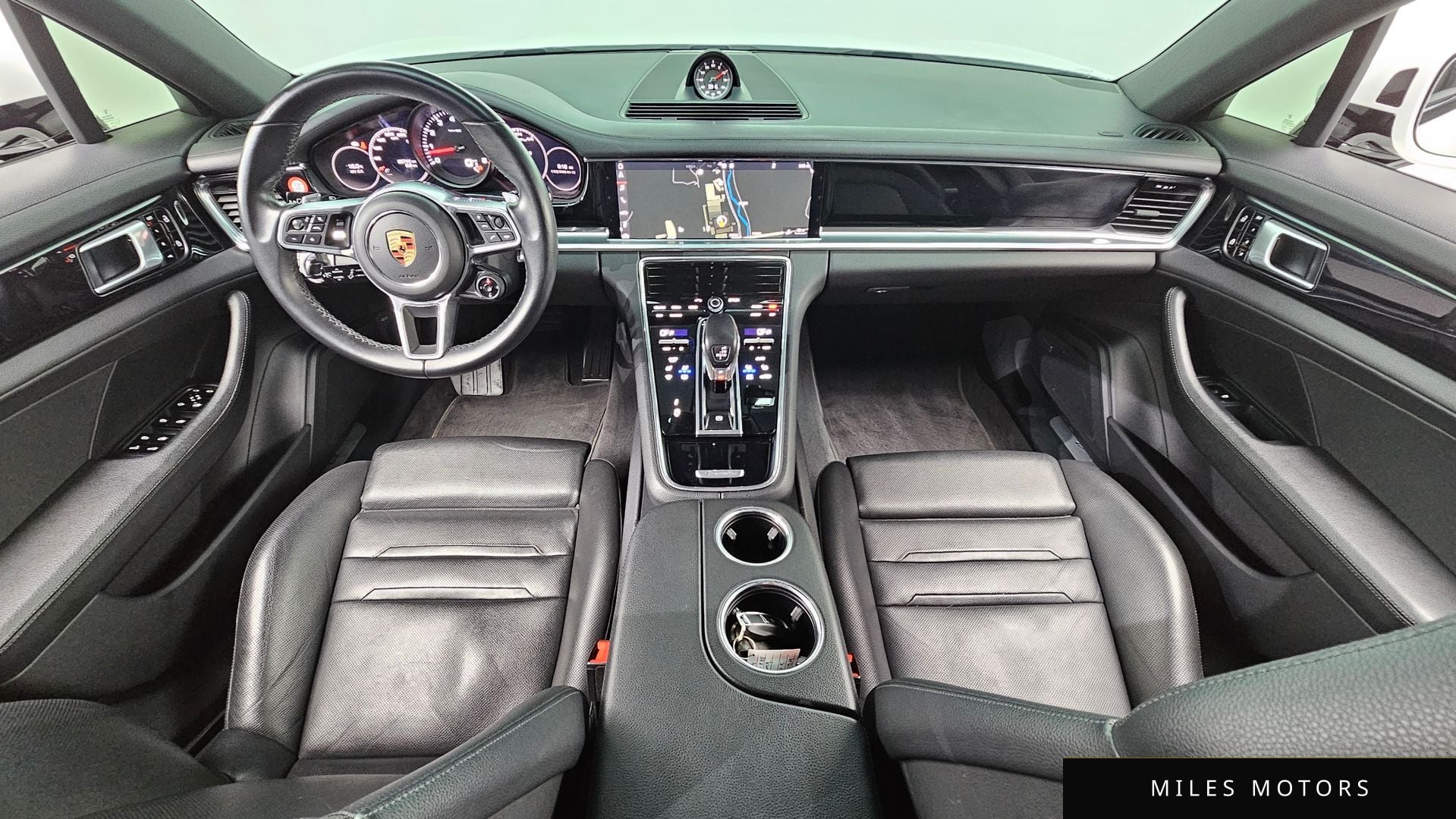 Porsche Panamera 2020 — миниатюра 7