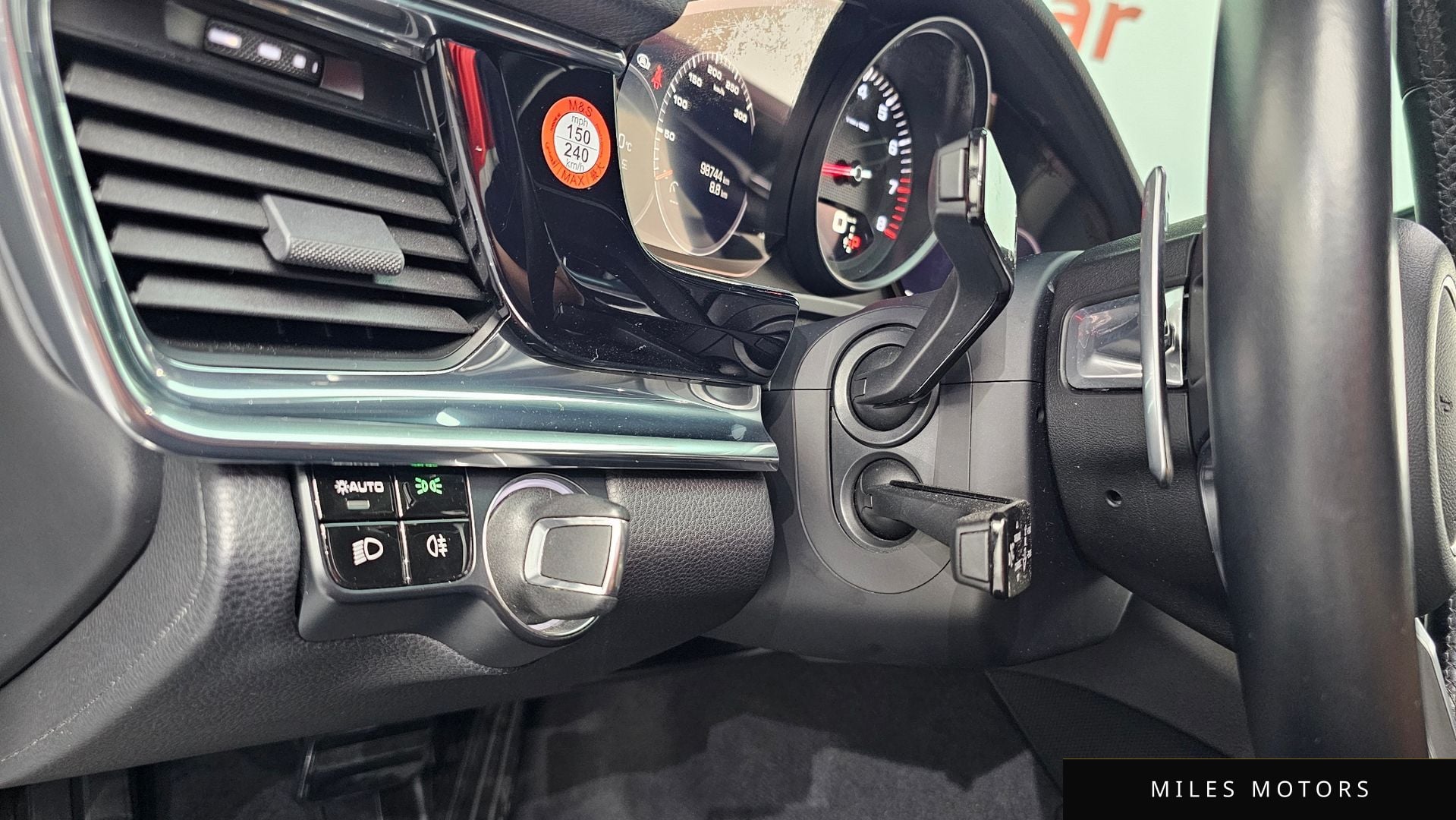 Porsche Panamera 2020 — миниатюра 20