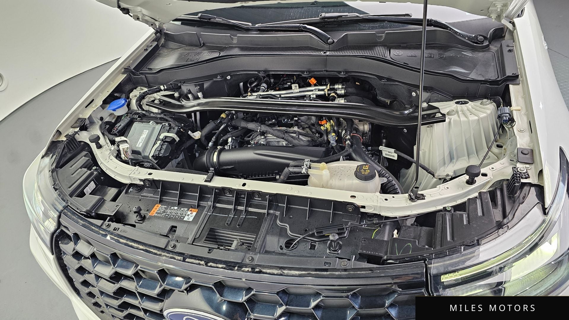 Ford Explorer 2025 — миниатюра 5