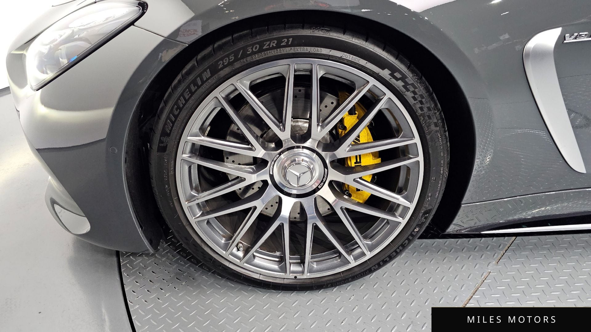 Mercedes-Benz AMG GT C192 2025 — миниатюра 5