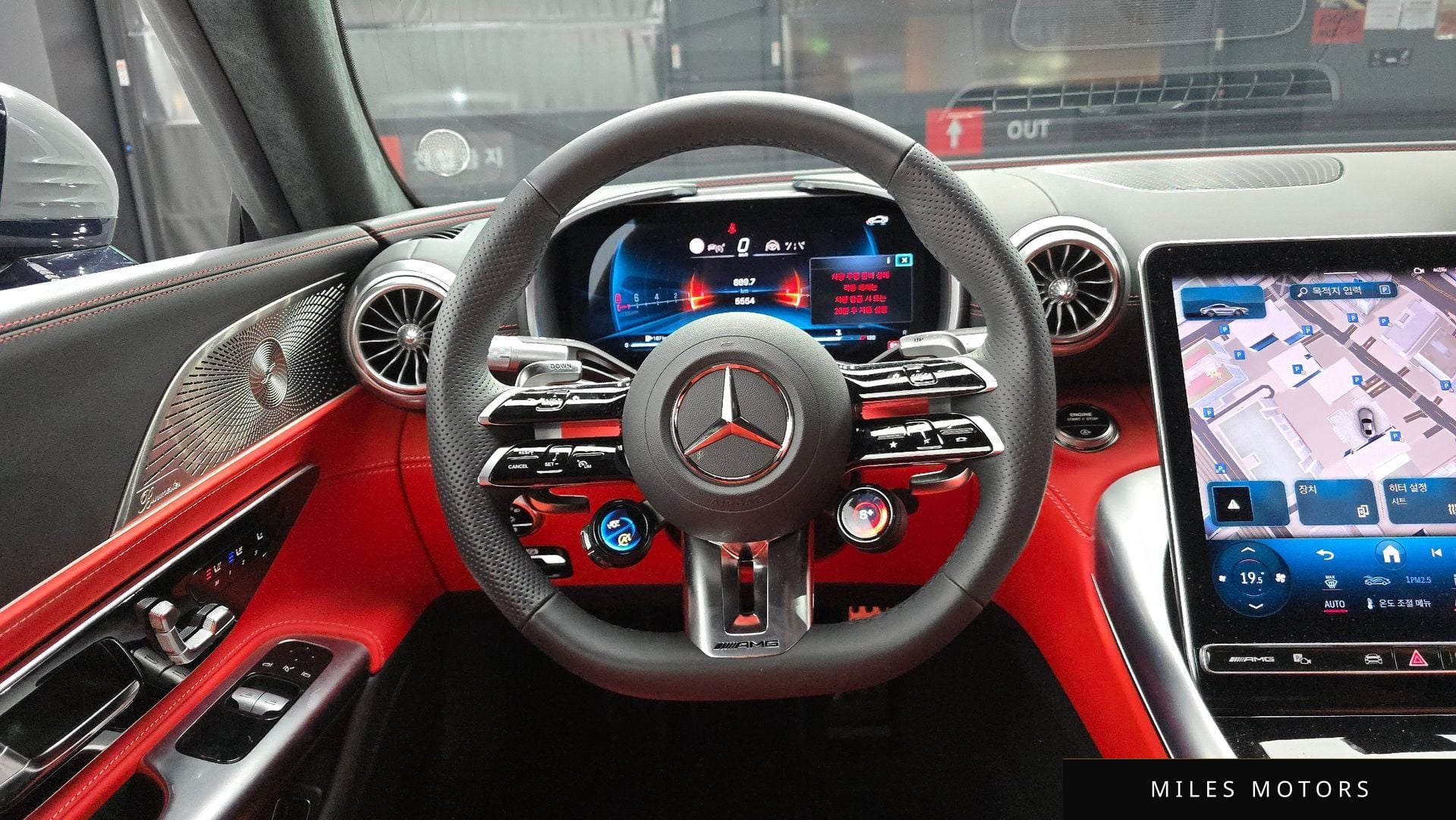 Mercedes-Benz AMG GT C192 2025 — миниатюра 19