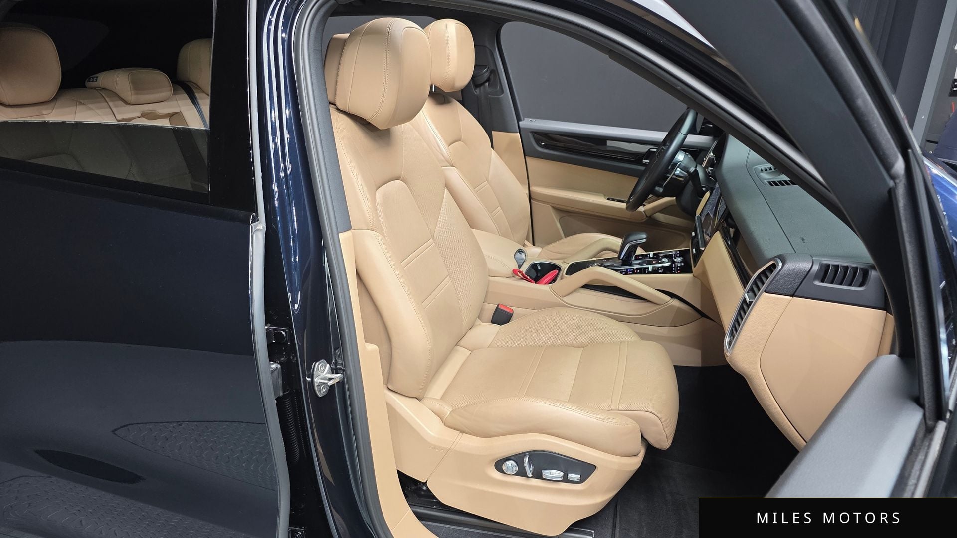 Porsche 카이엔 (PO536) 2020 — миниатюра 18