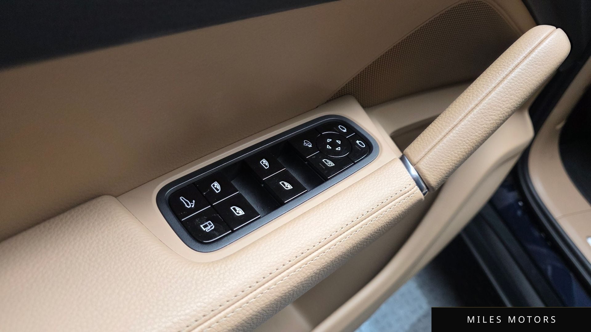 Porsche 카이엔 (PO536) 2020 — миниатюра 20