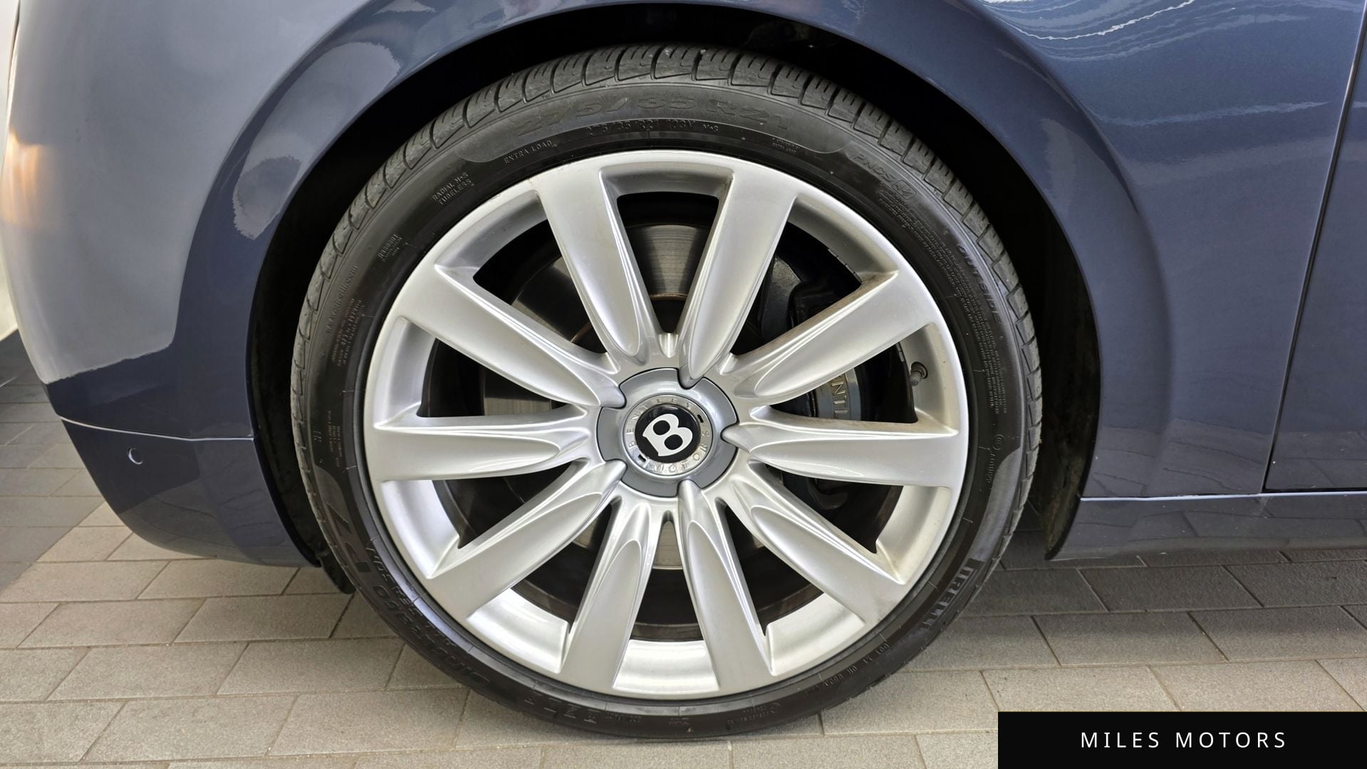 Bentley Flying Spur 2015 — миниатюра 5
