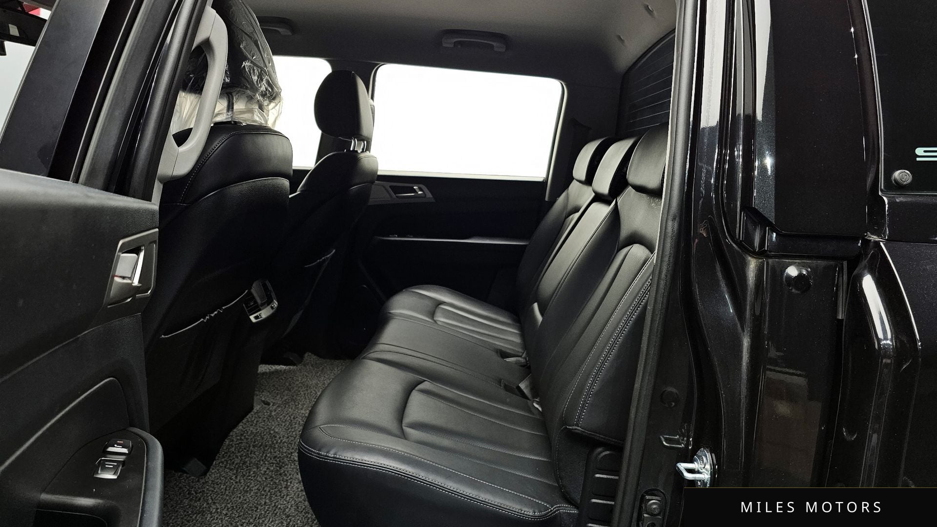 KG Mobility Rexton 2019 — миниатюра 18