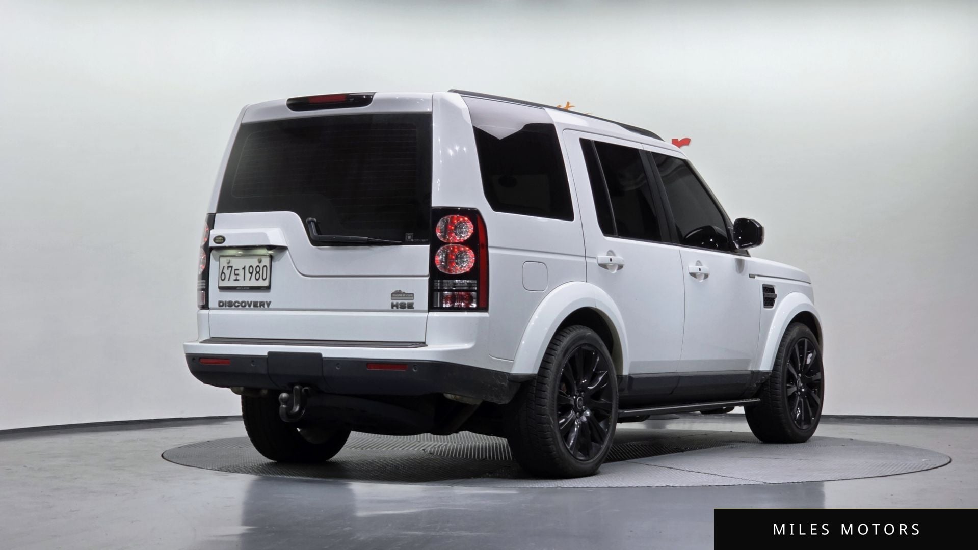 Land Rover Discovery 2016 — миниатюра 2