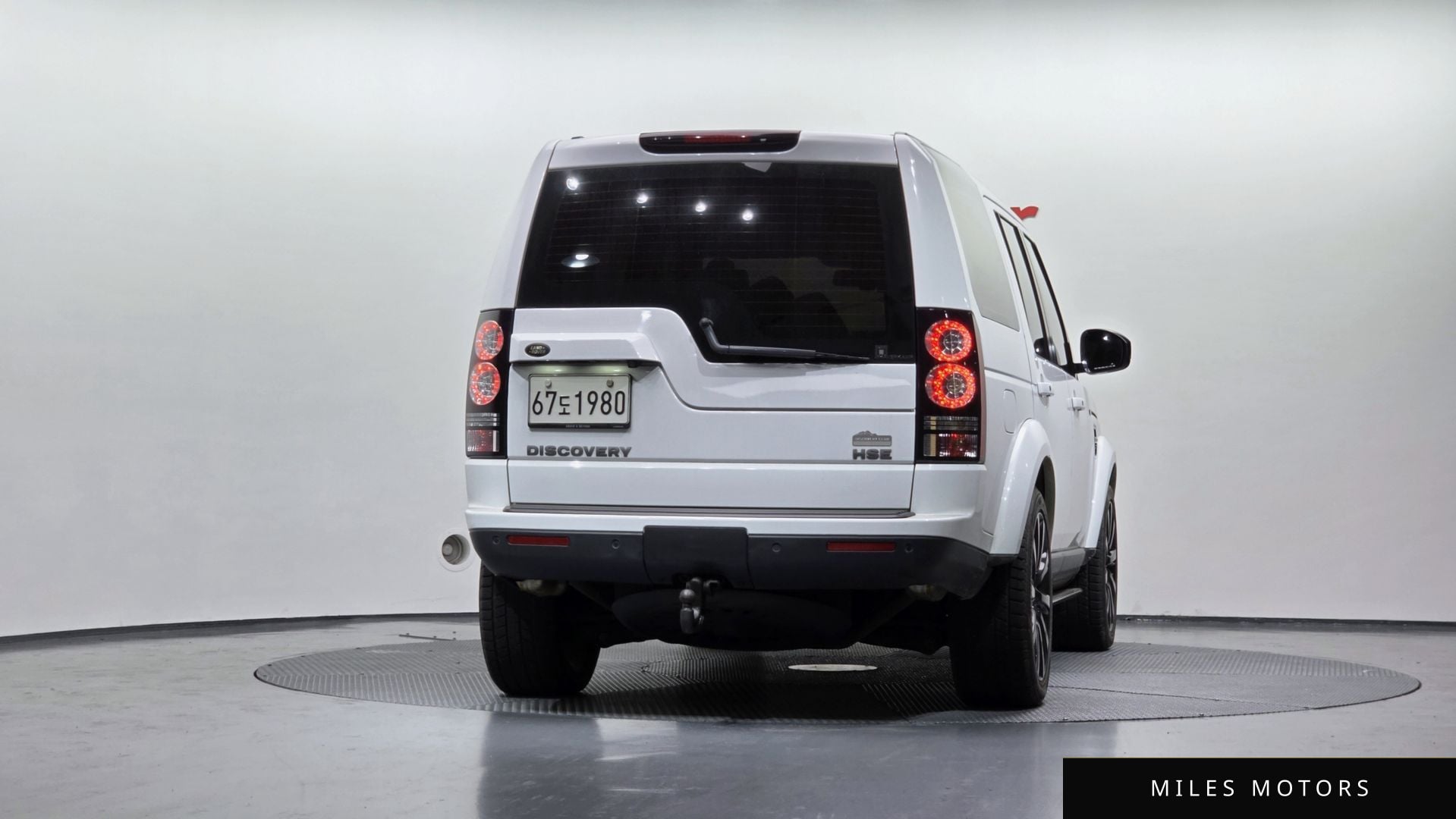 Land Rover Discovery 2016 — миниатюра 4