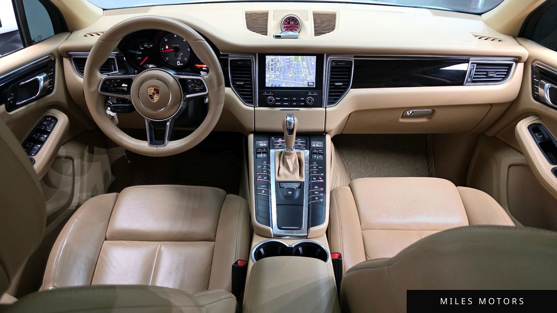 Porsche Macan 2017 — миниатюра 9