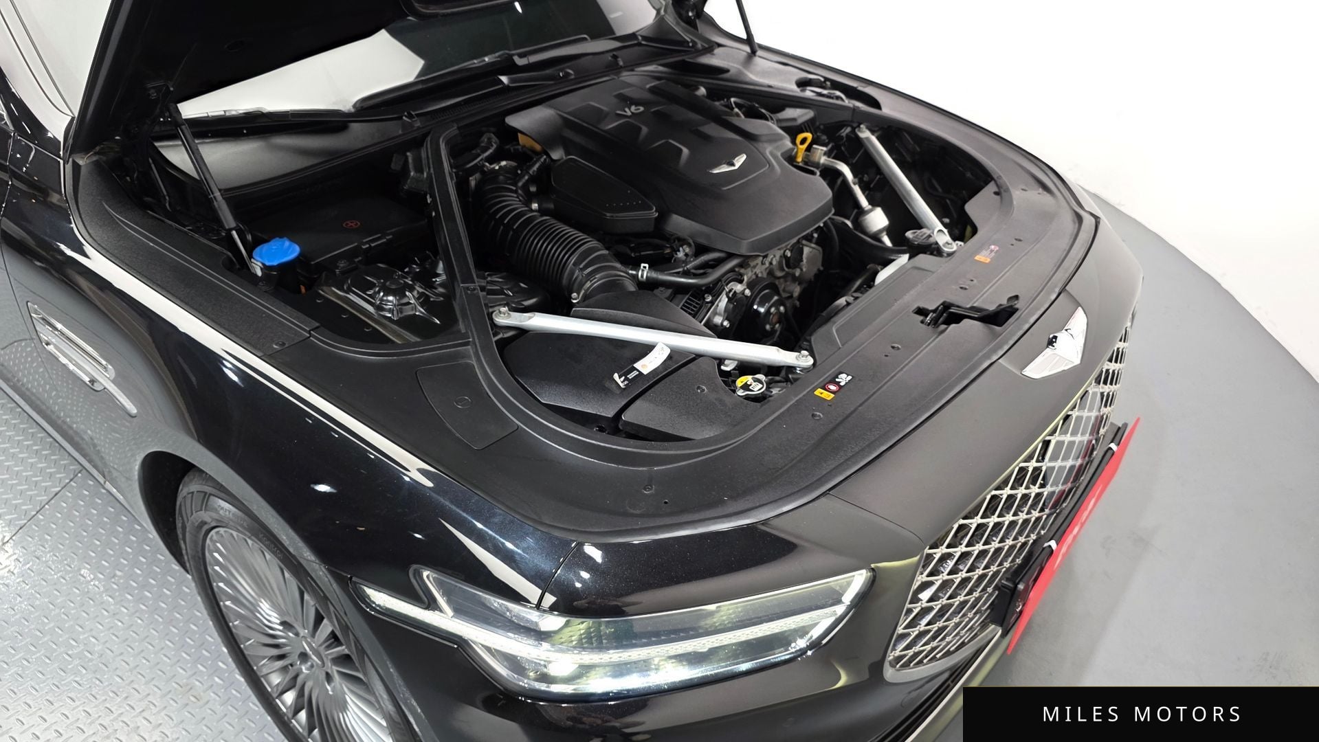 Genesis G90 2019 — миниатюра 6