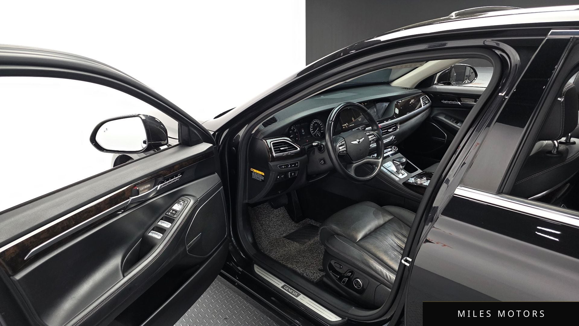 Genesis G90 2019 — миниатюра 10