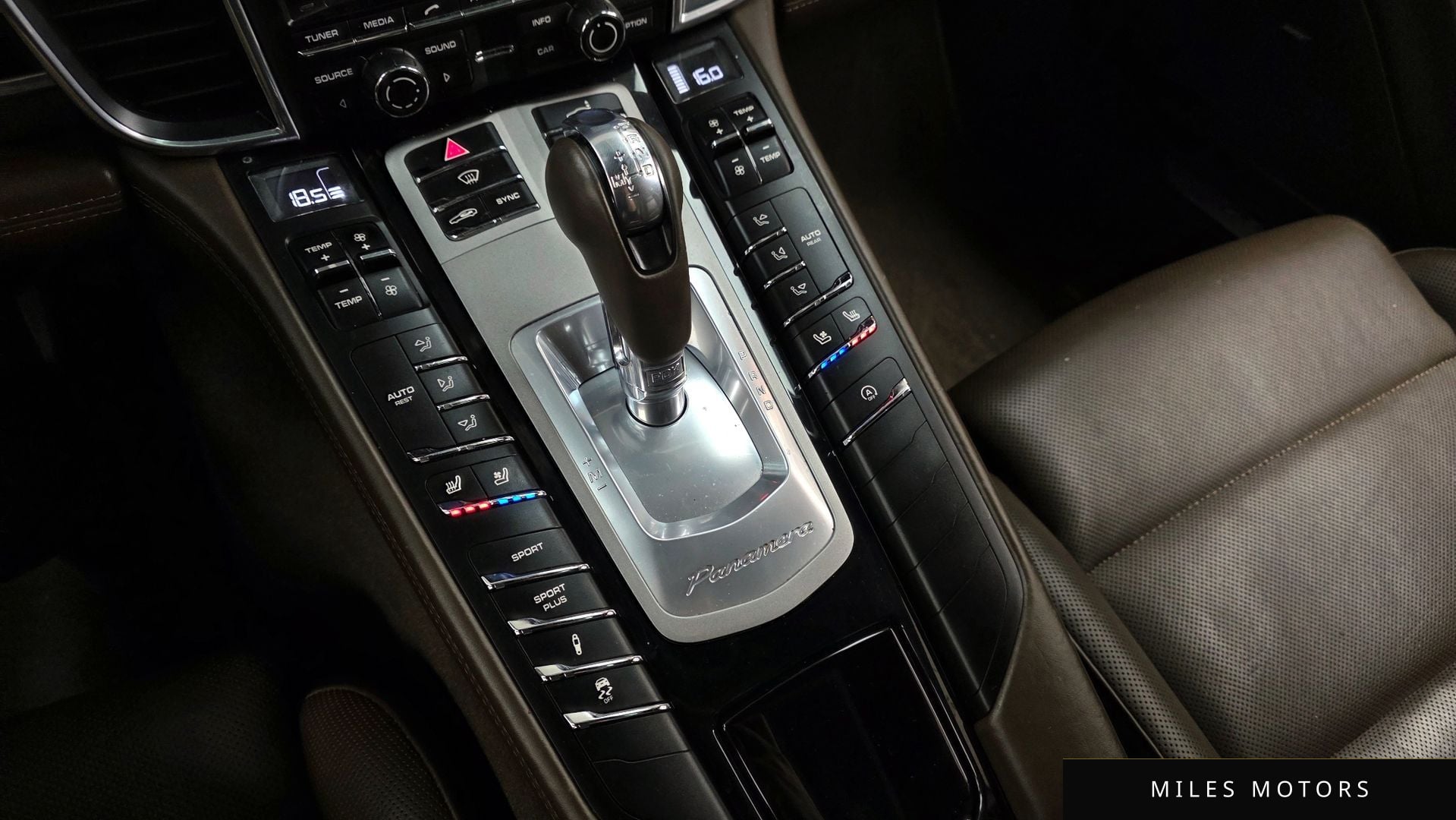 Porsche Panamera 2015 — миниатюра 9