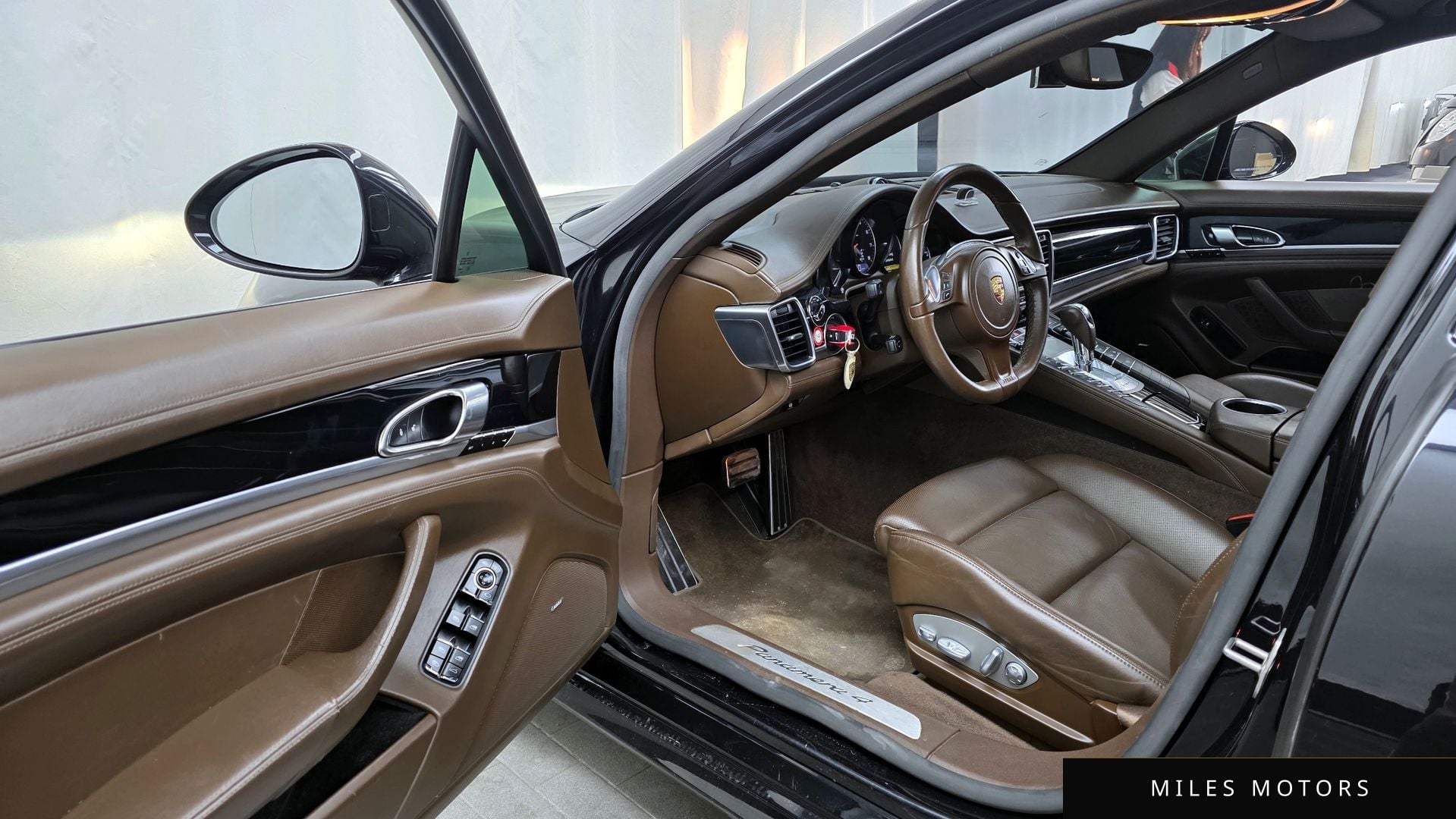 Porsche Panamera 2015 — миниатюра 10