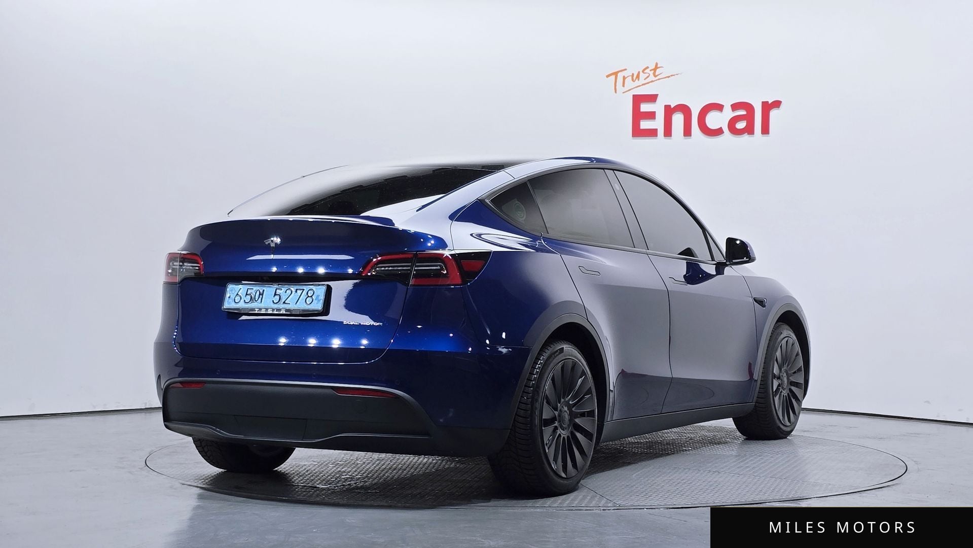 Tesla 모델 Y 2021 — миниатюра 2