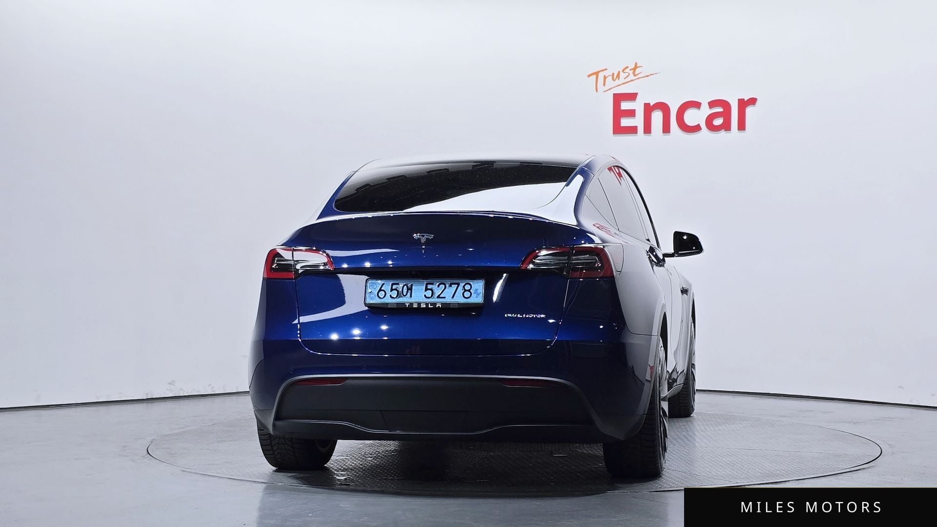Tesla 모델 Y 2021 — миниатюра 4