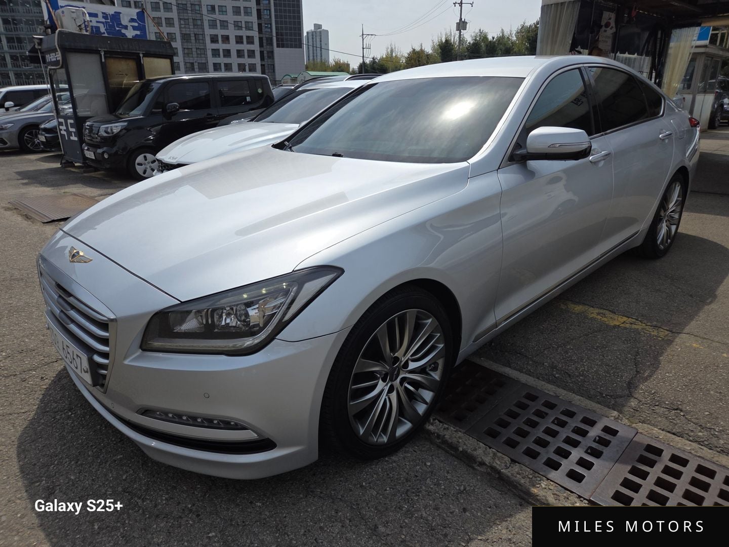 Hyundai Genesis 2015 — миниатюра 2