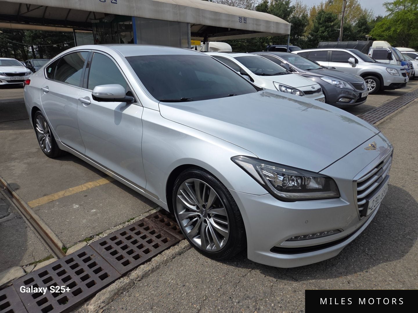 Hyundai Genesis 2015 — миниатюра 3
