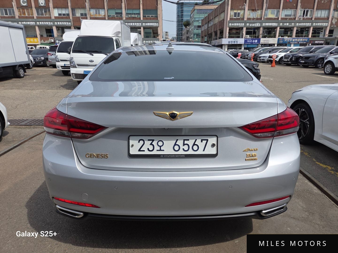 Hyundai Genesis 2015 — миниатюра 5