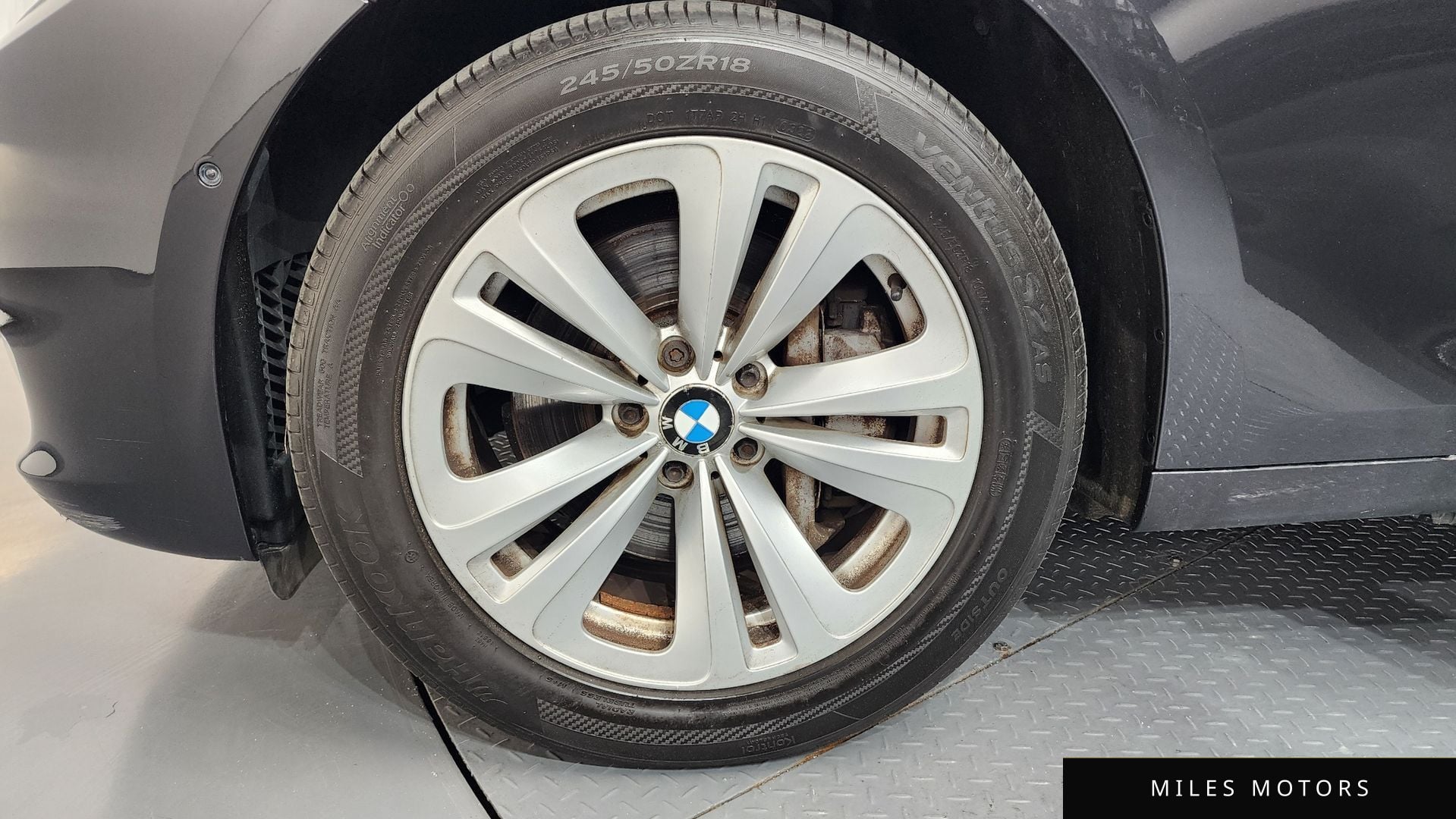 BMW 5 Series GT (F07) 2010 — миниатюра 5