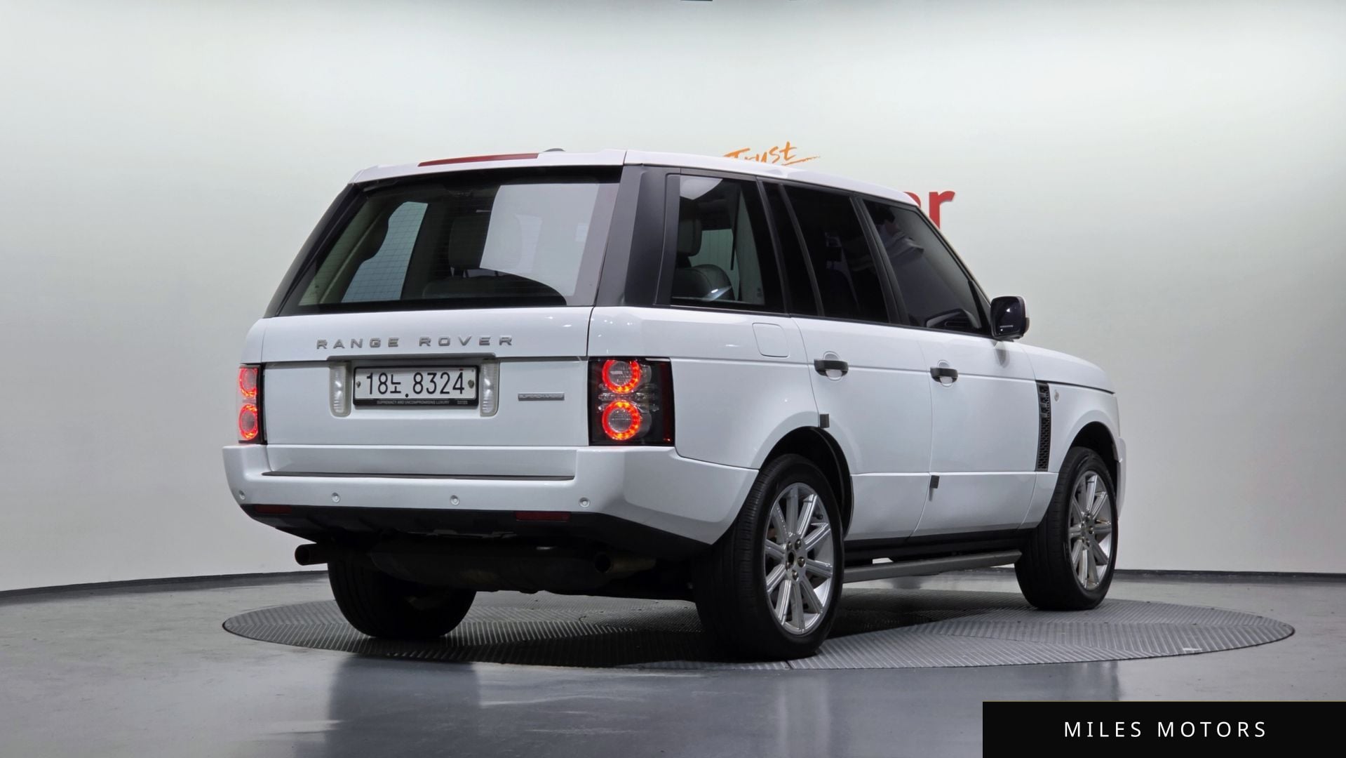 Land Rover Range Rover 2011 — миниатюра 2