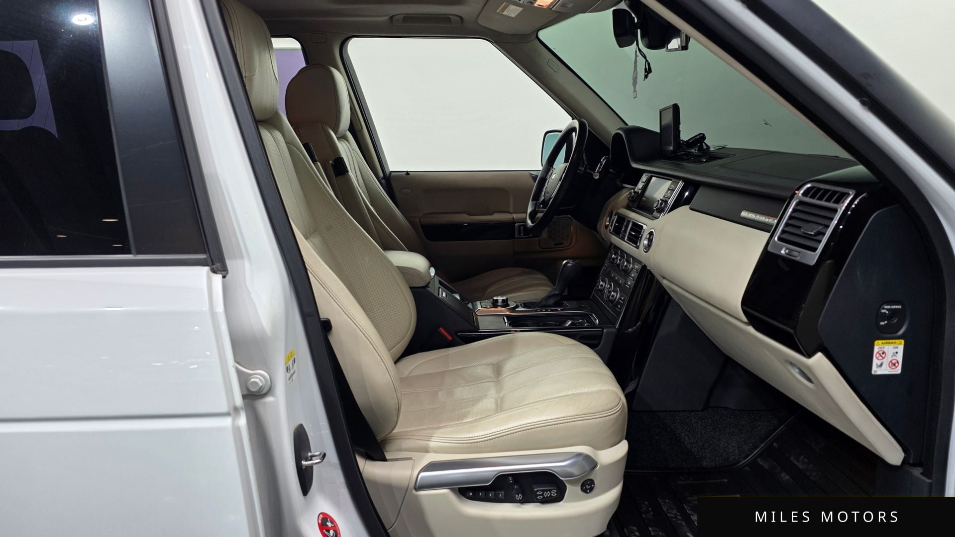 Land Rover Range Rover 2011 — миниатюра 11