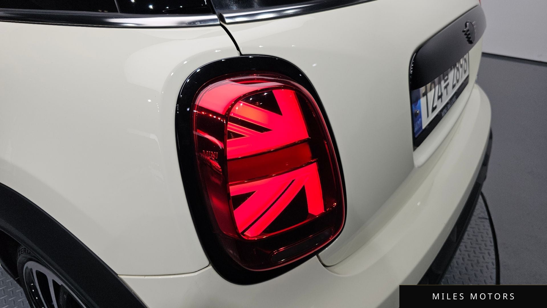 MINI Cooper S 2022 — миниатюра 9