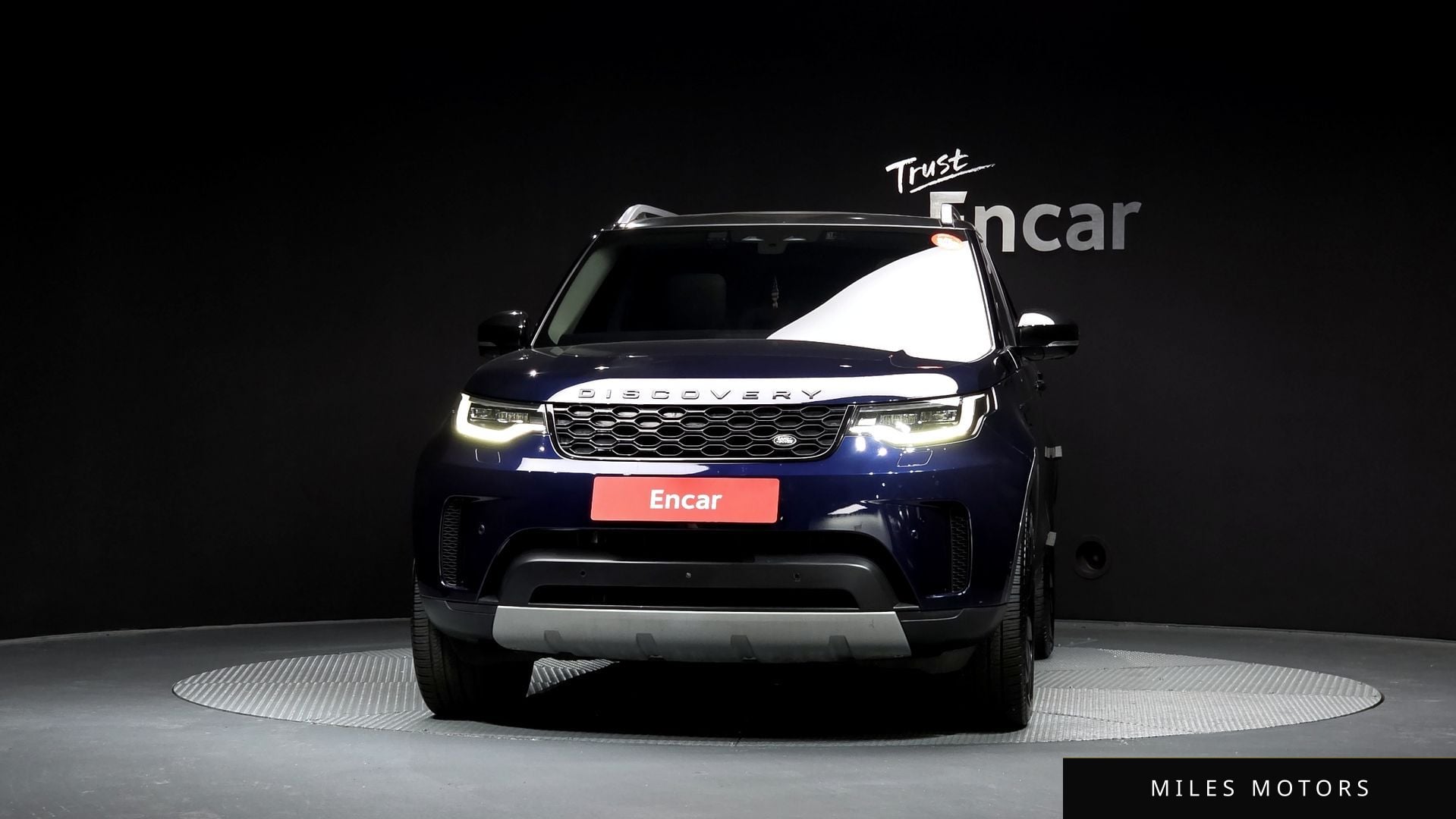 Land Rover Discovery 2022 — миниатюра 3