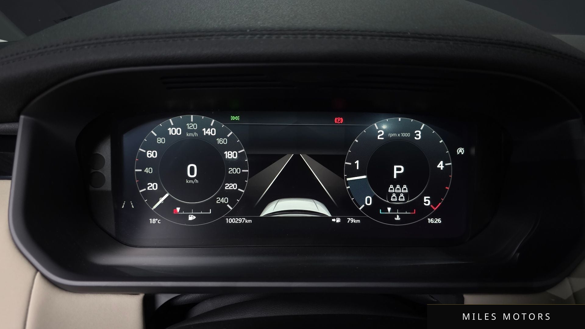 Land Rover Discovery 2022 — миниатюра 8
