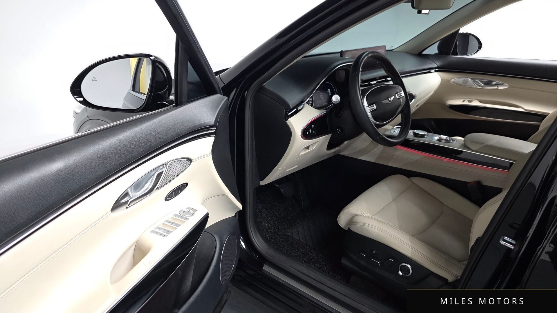 Genesis GV70 2023 — миниатюра 12