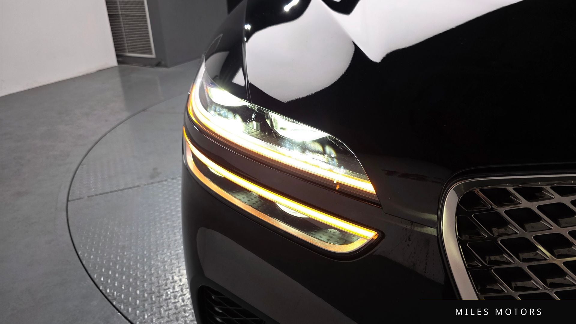 Genesis GV70 2023 — миниатюра 7