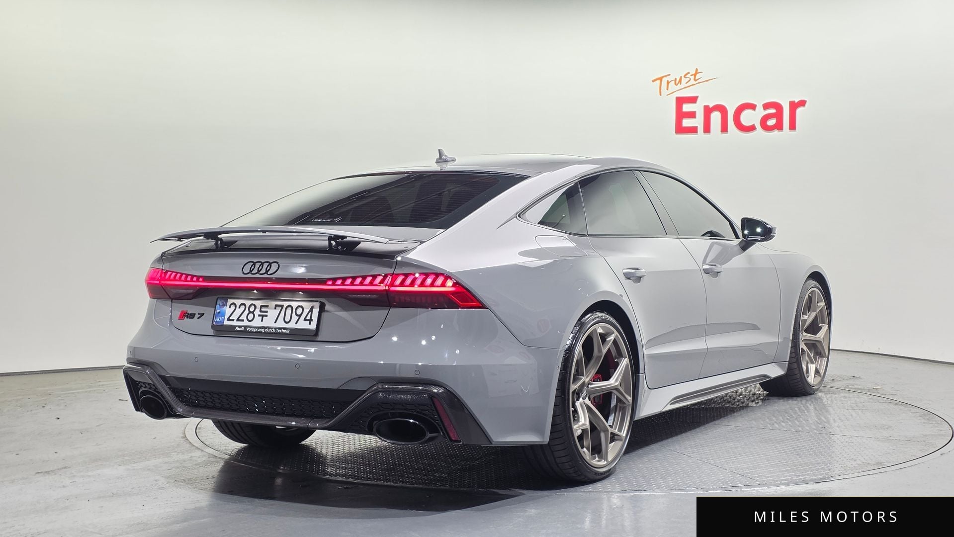 Audi RS7 (4K) 2025 — миниатюра 2