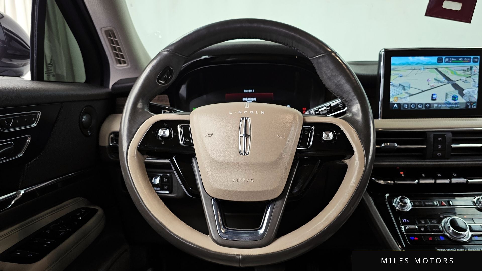 Lincoln 코세어 2020 — миниатюра 19