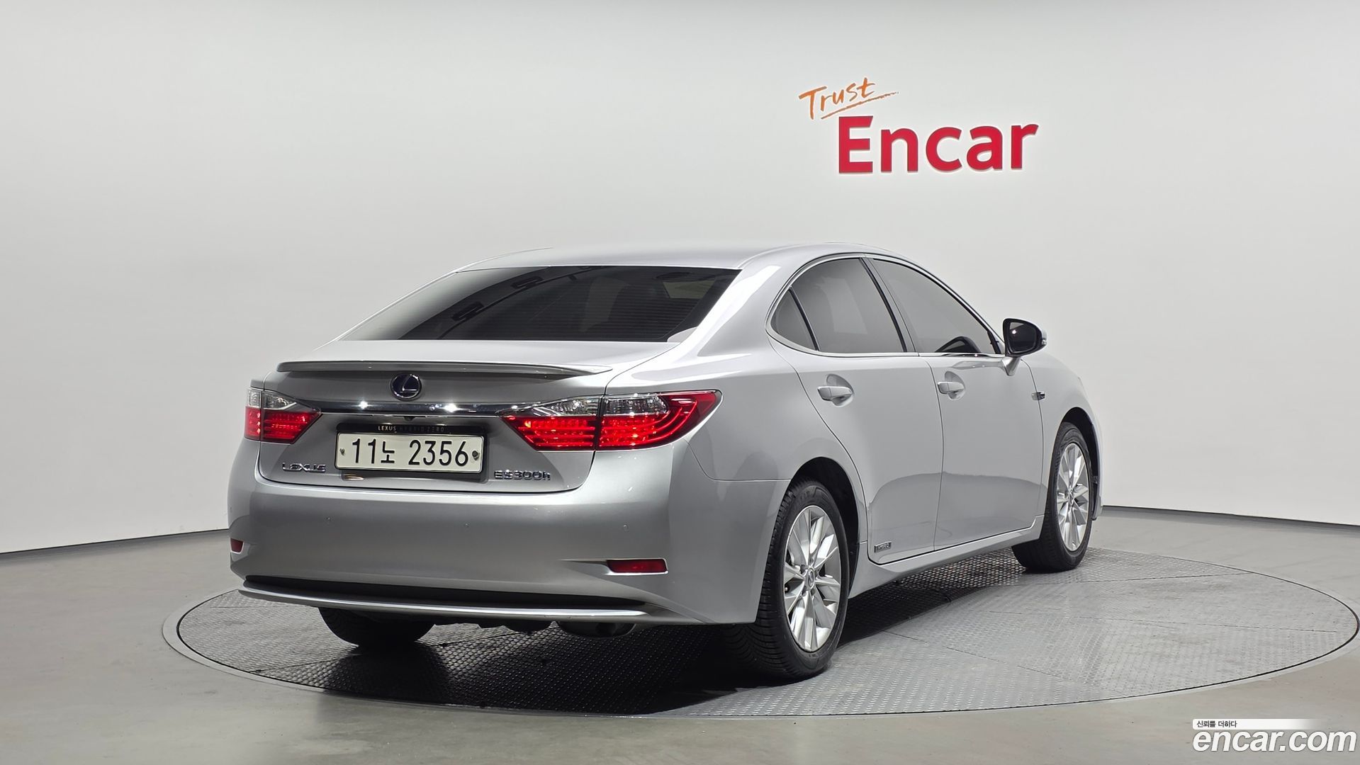Лексус ES300h 2015 — миниатюра 2