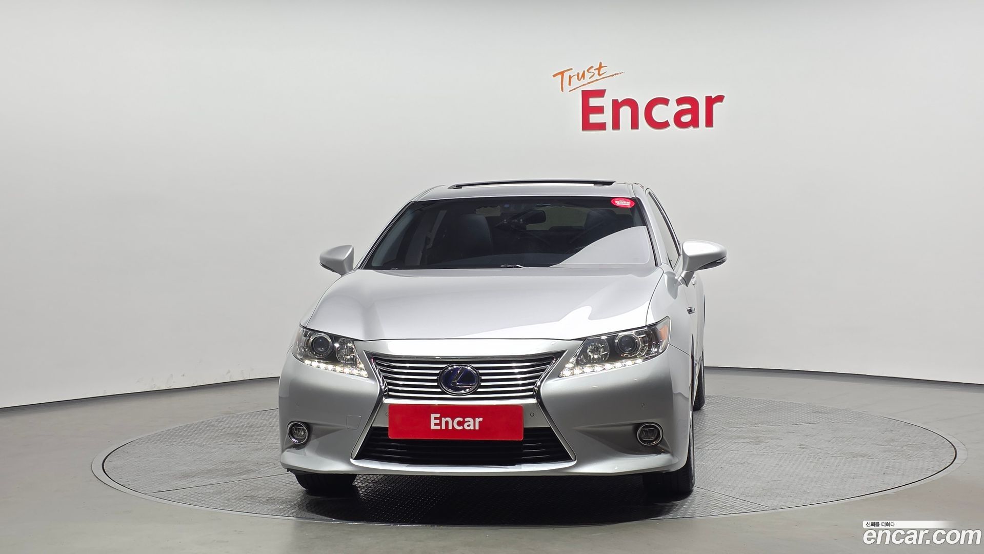 Лексус ES300h 2015 — миниатюра 3