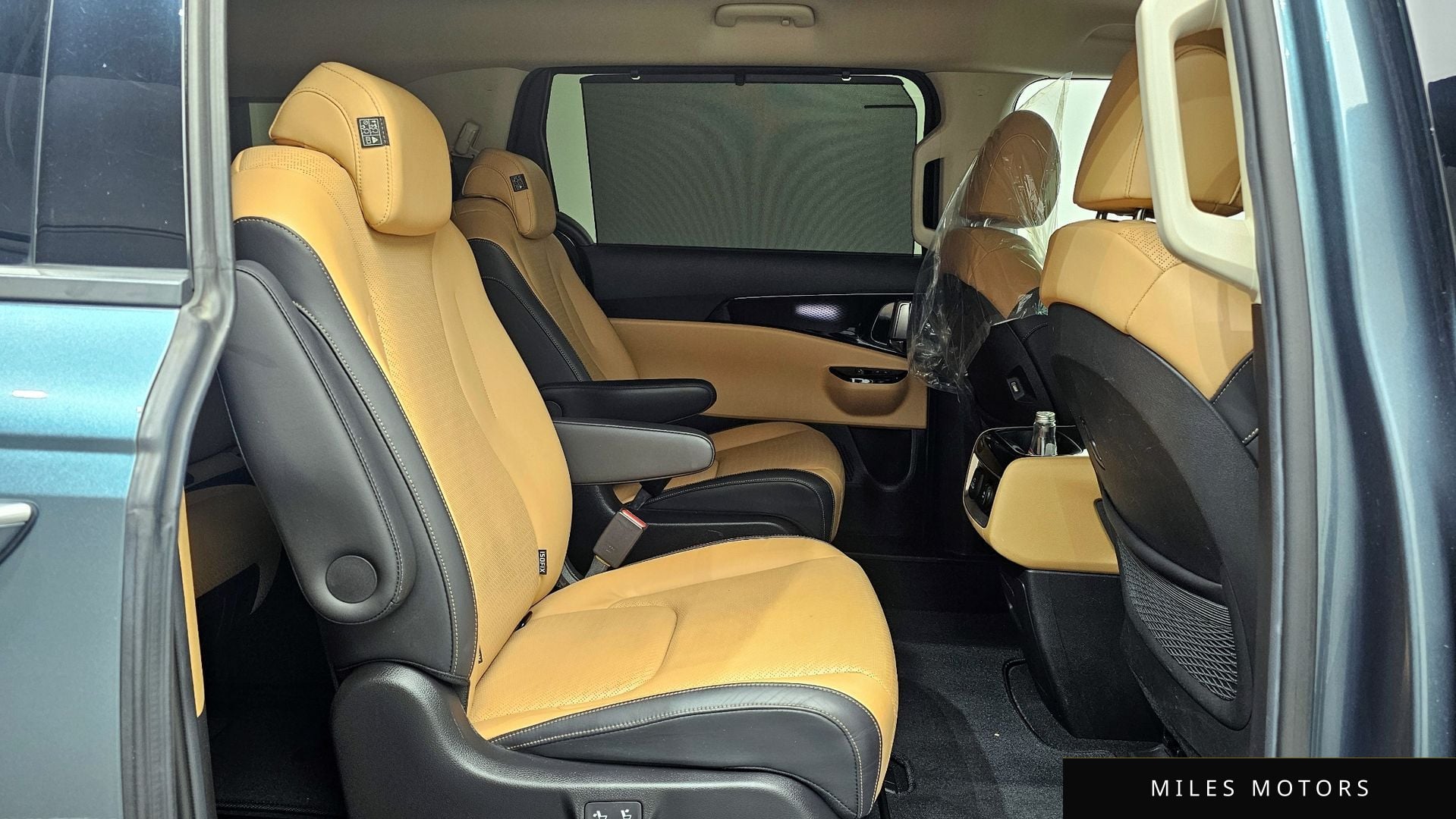 Kia Carnival 2021 — миниатюра 11