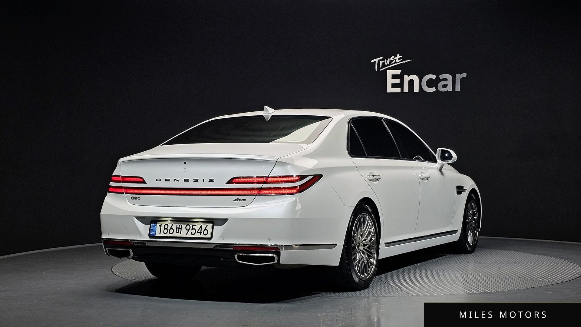 Genesis G90 2021 — миниатюра 2
