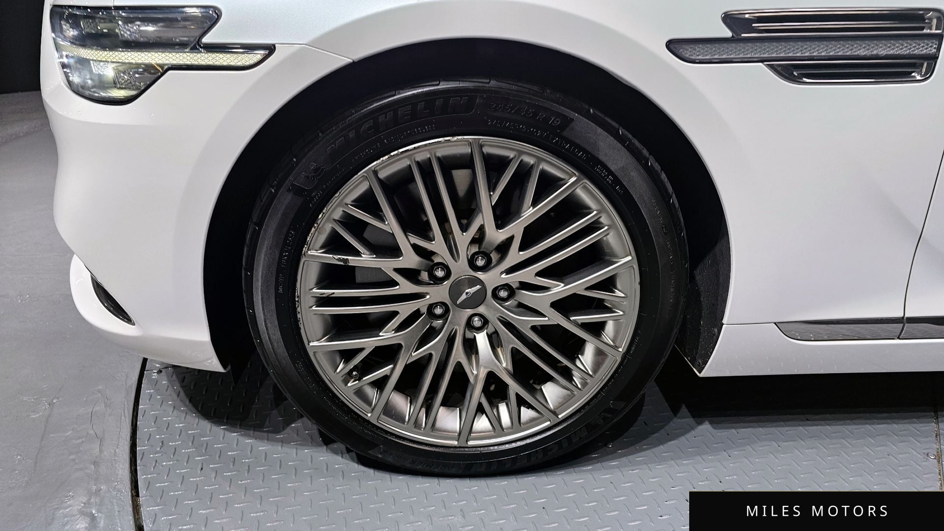 Genesis G90 2021 — миниатюра 5