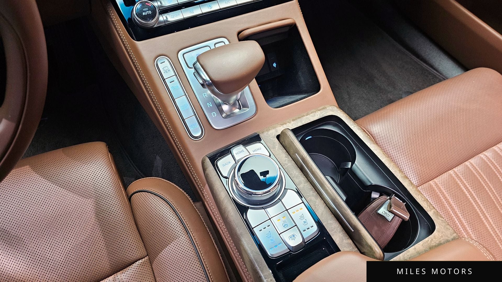 Genesis G90 2021 — миниатюра 12