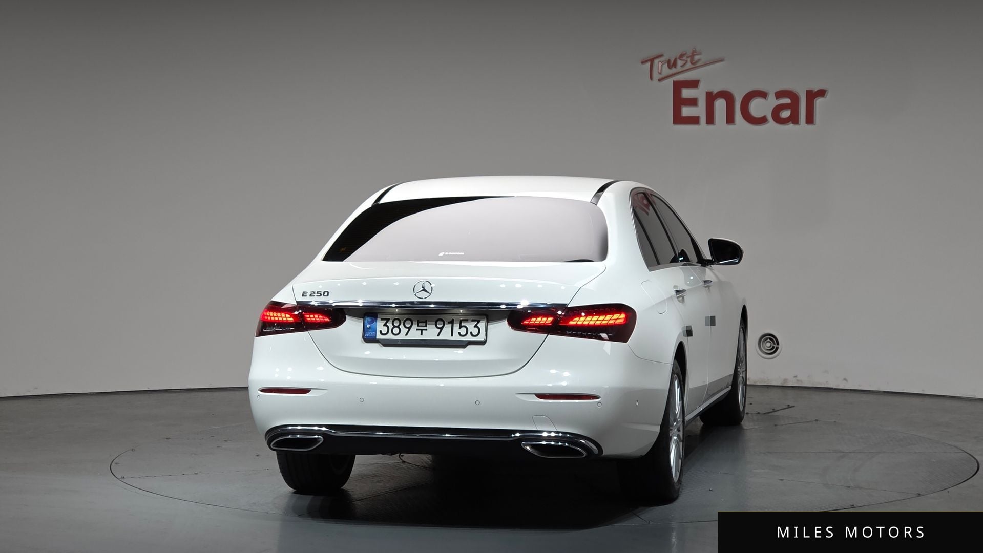 Mercedes-Benz E-클래스 W213 2022 — миниатюра 4