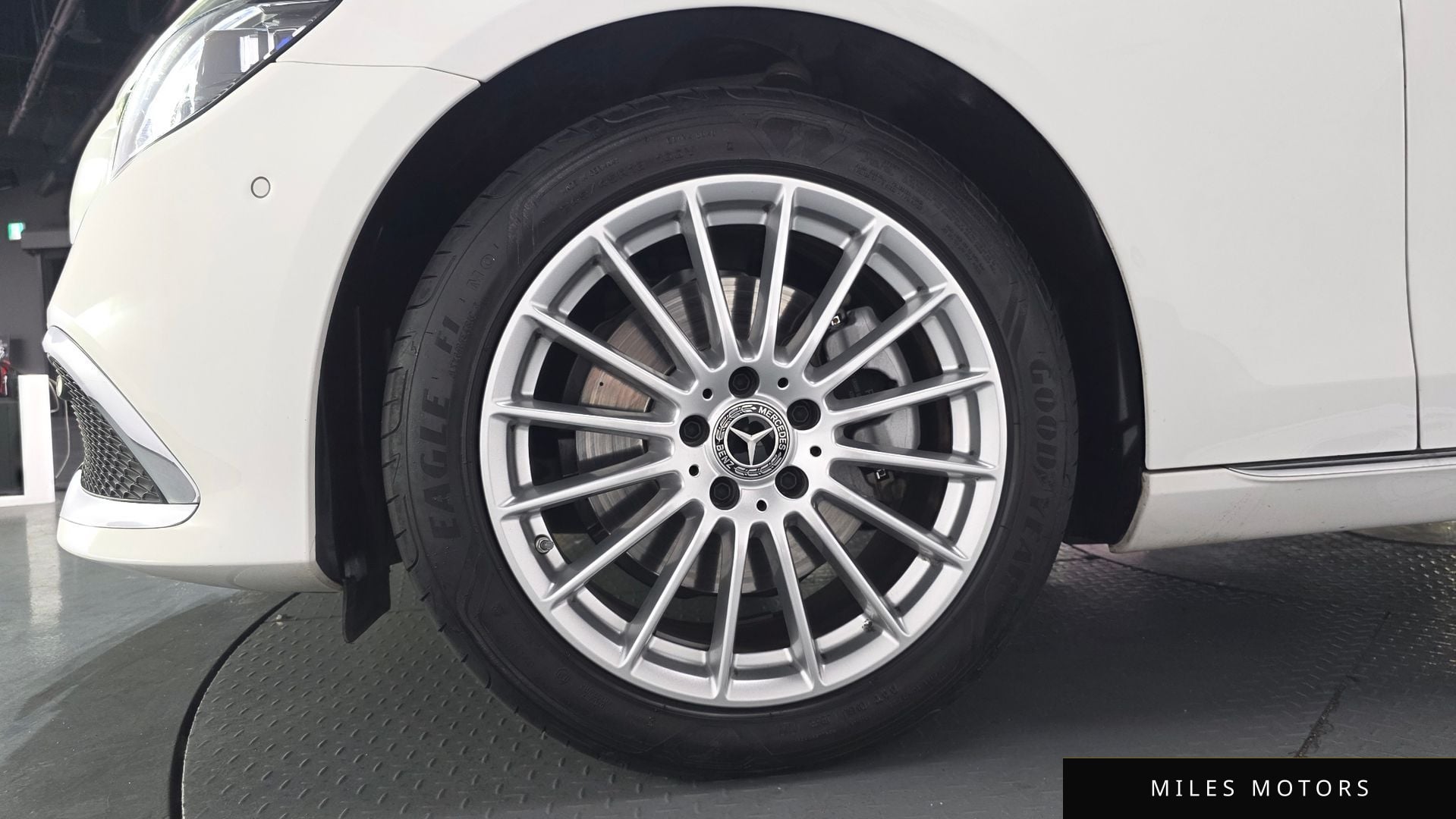 Mercedes-Benz E-클래스 W213 2022 — миниатюра 5