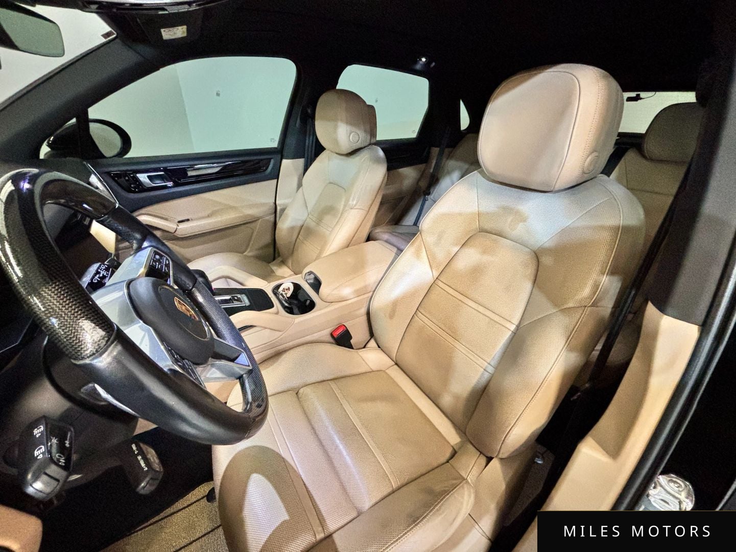 Porsche Cayenne 2021 — миниатюра 8