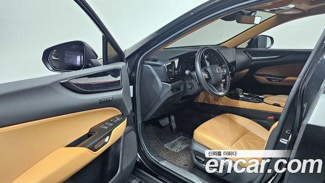 Лексус NX350h 2024 — миниатюра 10