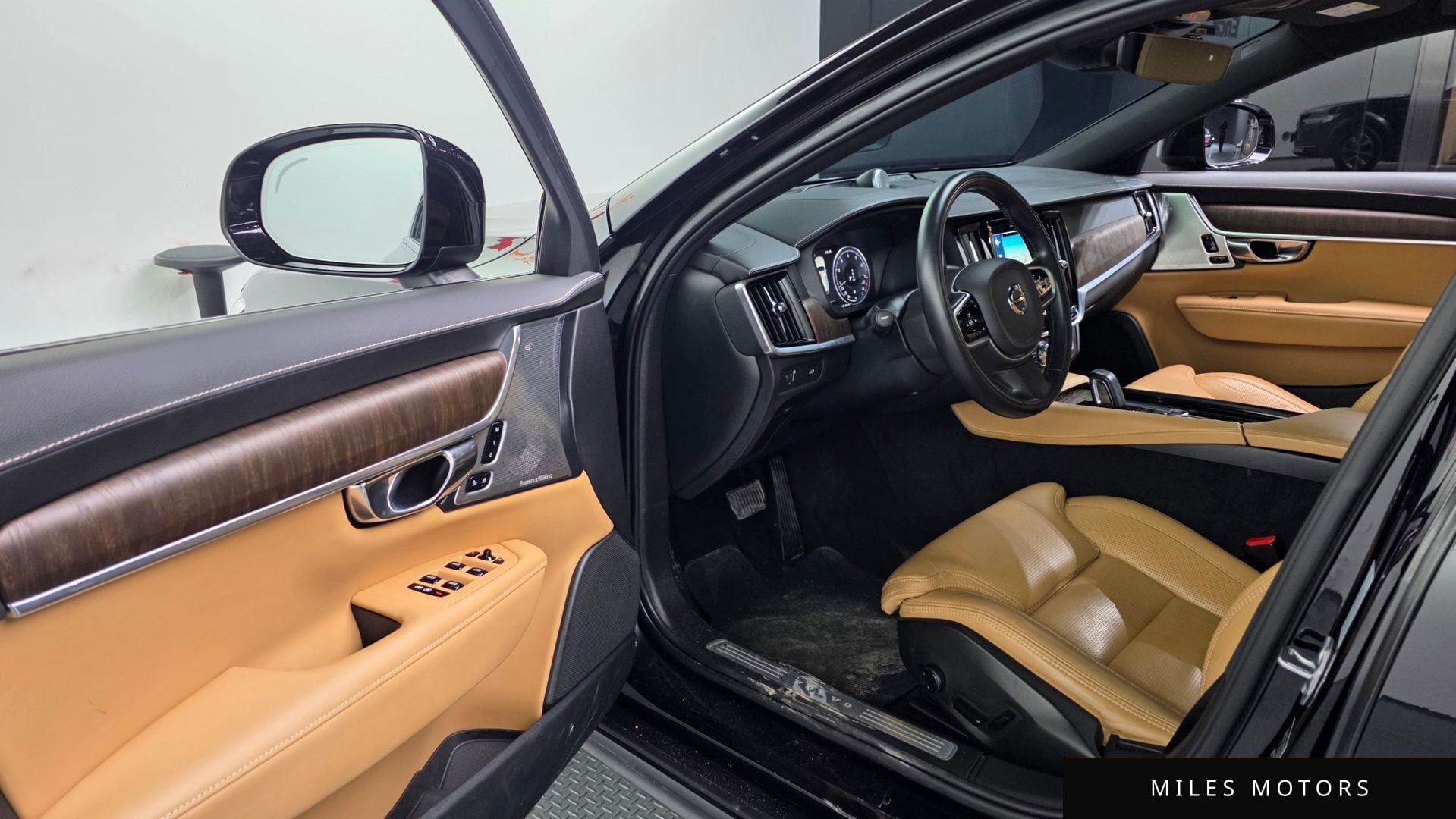 Volvo V90 2021 — миниатюра 12
