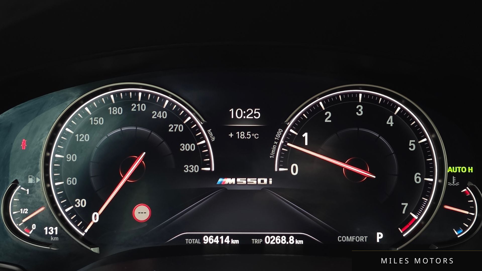 BMW 5 Series (G30) 2018 — миниатюра 8