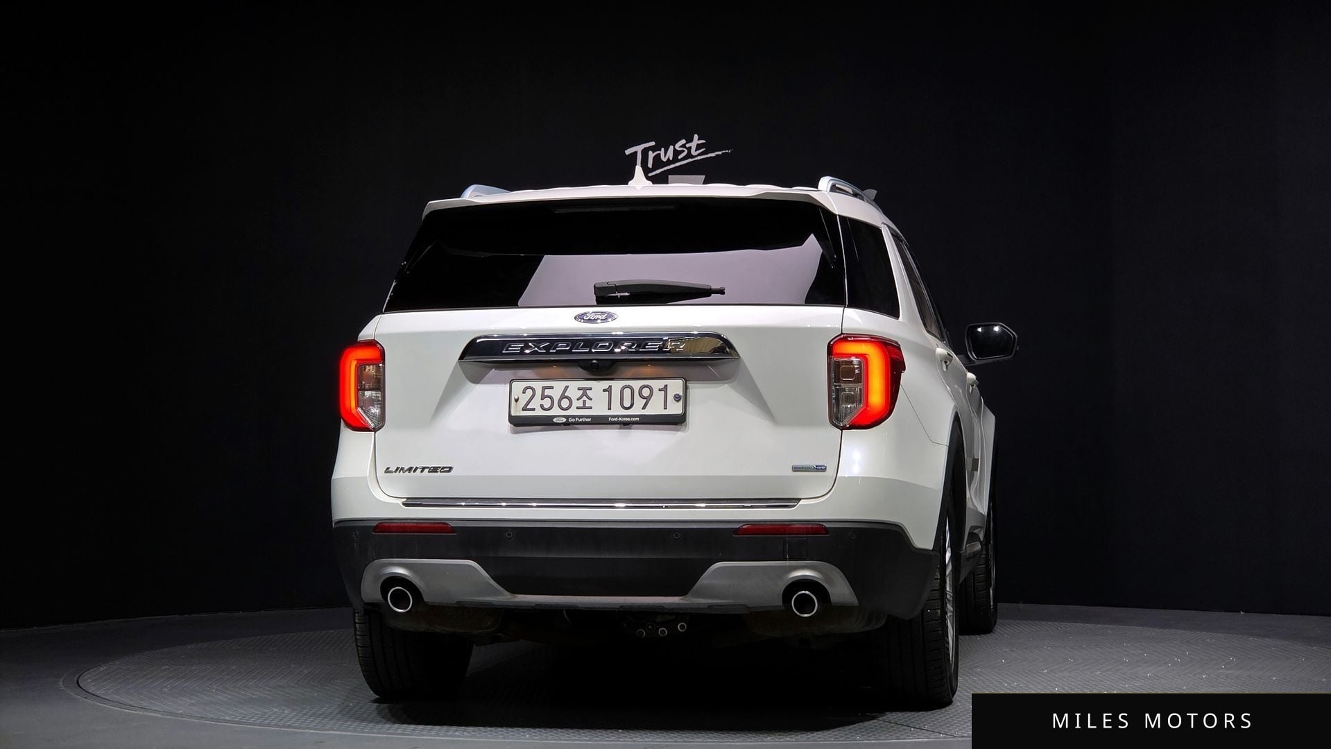 Ford Explorer 2020 — миниатюра 4