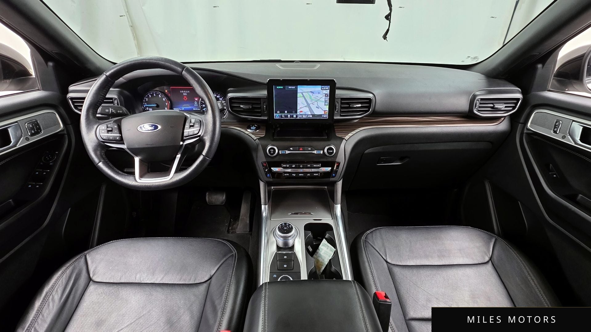 Ford Explorer 2020 — миниатюра 10