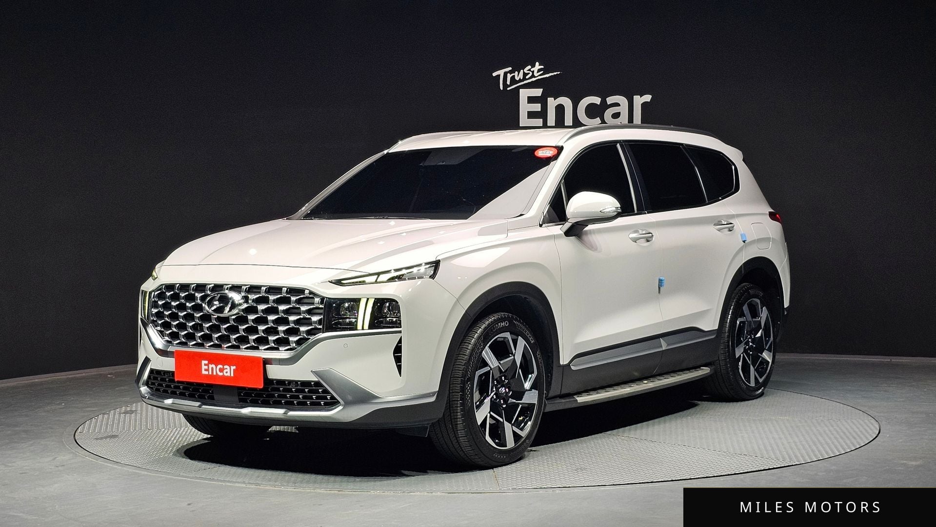 Hyundai Santafe 2021 — фото 1 из 12