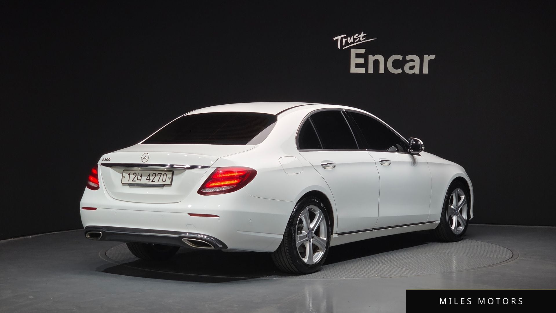 Mercedes-Benz E-Class W213 2017 — миниатюра 2